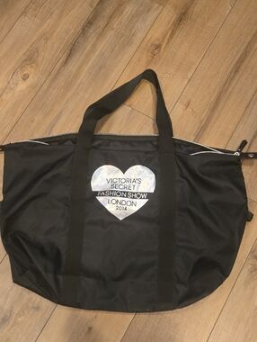 Victoria's Secret Black Tote Travel Weekend Bag with Heart Fashion Show Graphic
